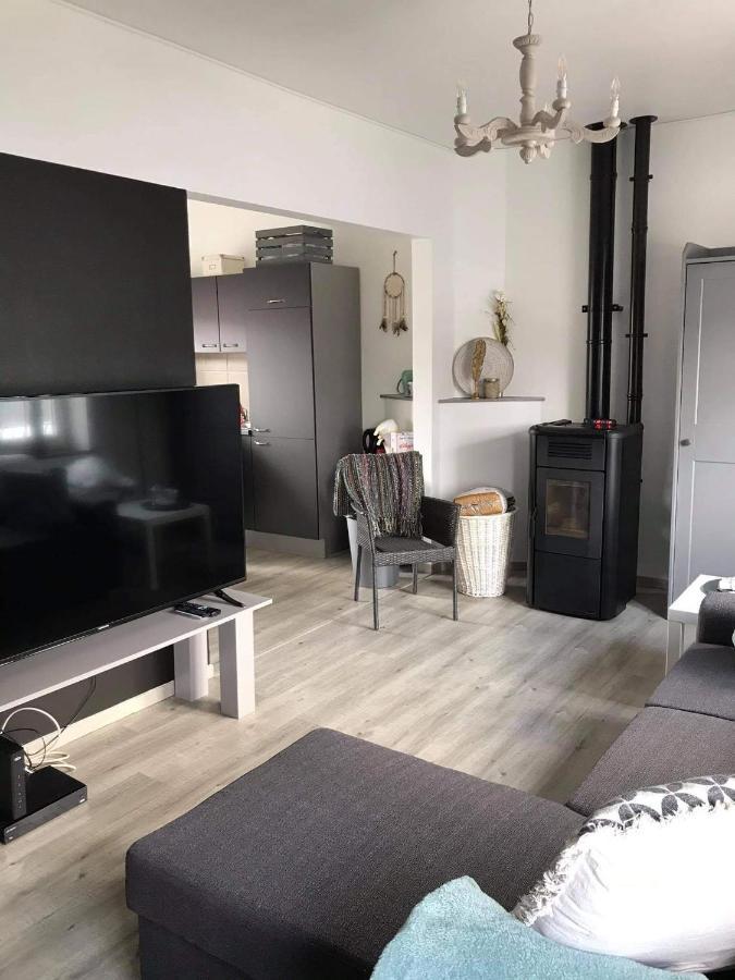Apartamento Studio 7 Marche-en-Famenne Exterior foto