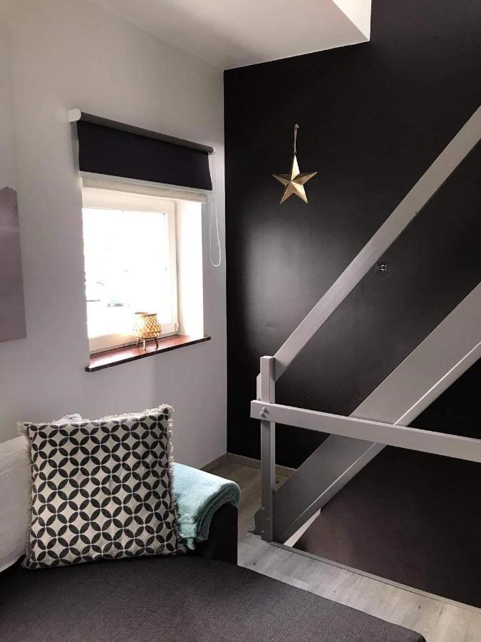 Apartamento Studio 7 Marche-en-Famenne Exterior foto